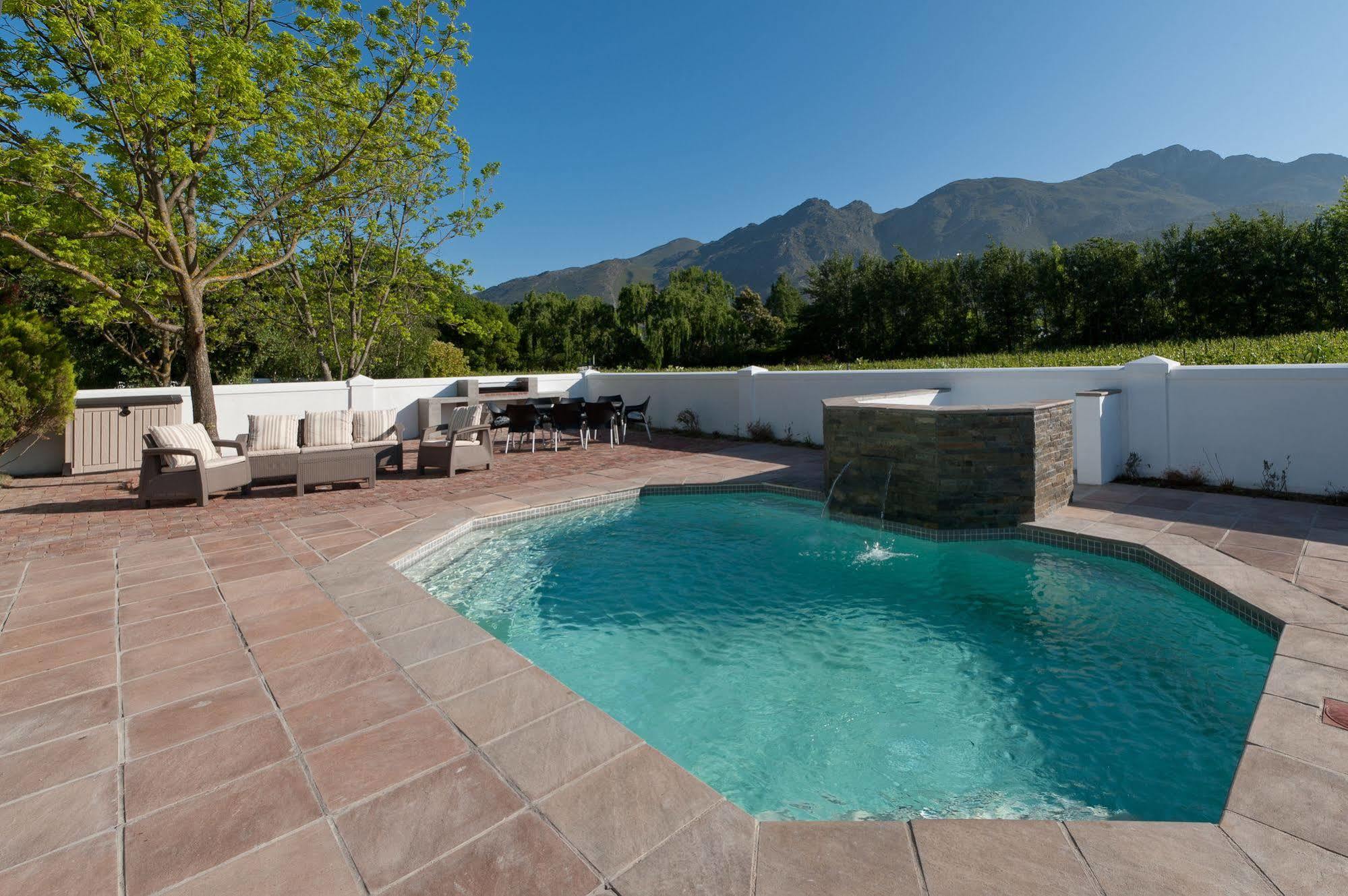 La Galiniere Guest Cottages Франсхук Экстерьер фото